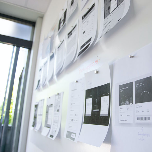 digital marketing image team meeting